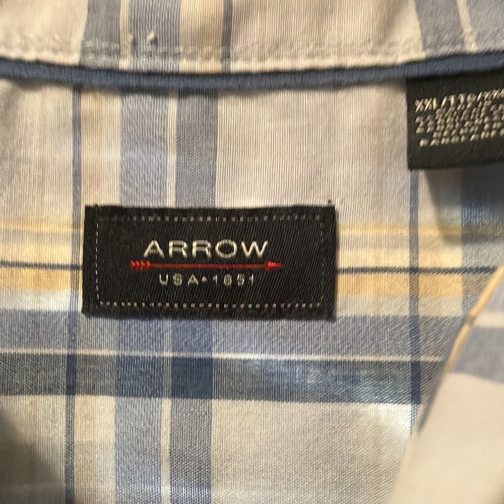 7 s/s shirts 2 Golf shirt PGA Tour in Black & Blue is Nike Dri. 2 Arrow, Docker. - Picture 5 of 9